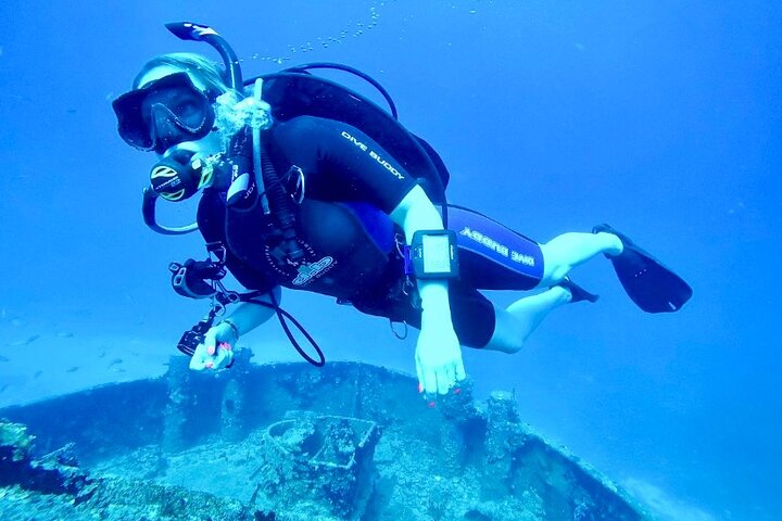 Anguilla Based:Scheduled 2-Tank Dive (Certified Divers)