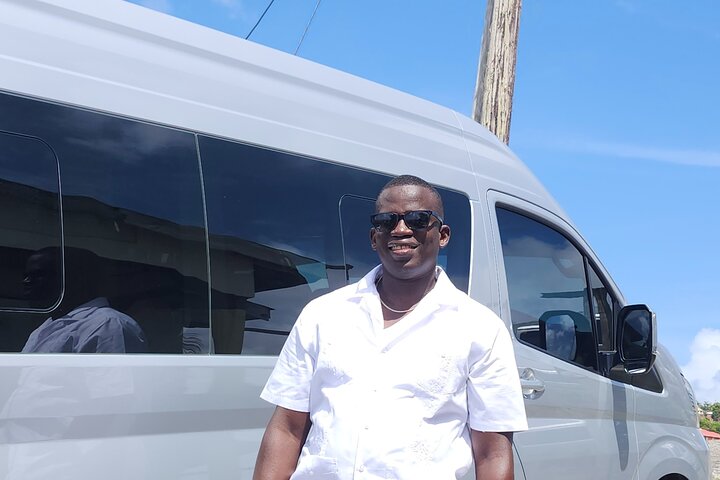 Bequia Ferry Airport Transfer – Private Pickup from SVG