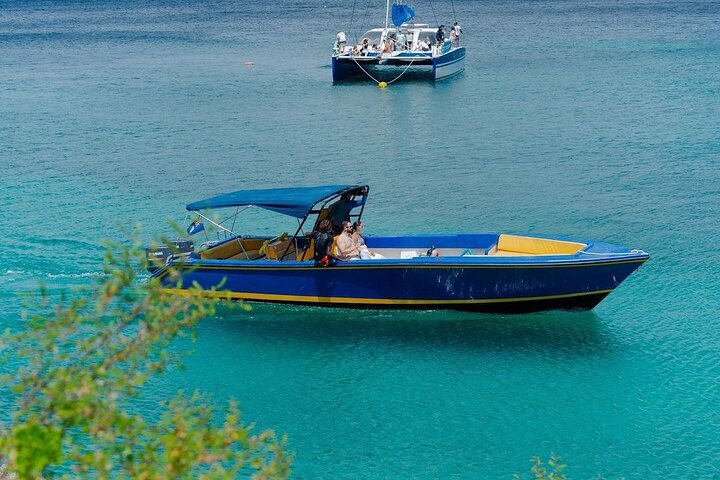Anguilla Based: 2-Hr Group Snorkel at Little Bay Marine Park.