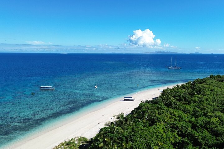 Captain Cook Cruises Fiji- All-inclusive Island & Reef Day Sail