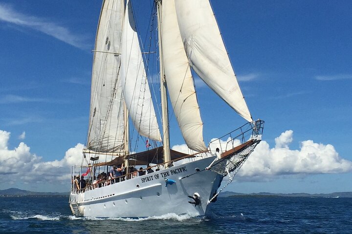 Captain Cook Cruises Fiji- All-inclusive Island & Reef Day Sail