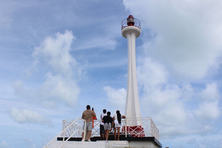 TukTuk Belize City Sightseeing Tour