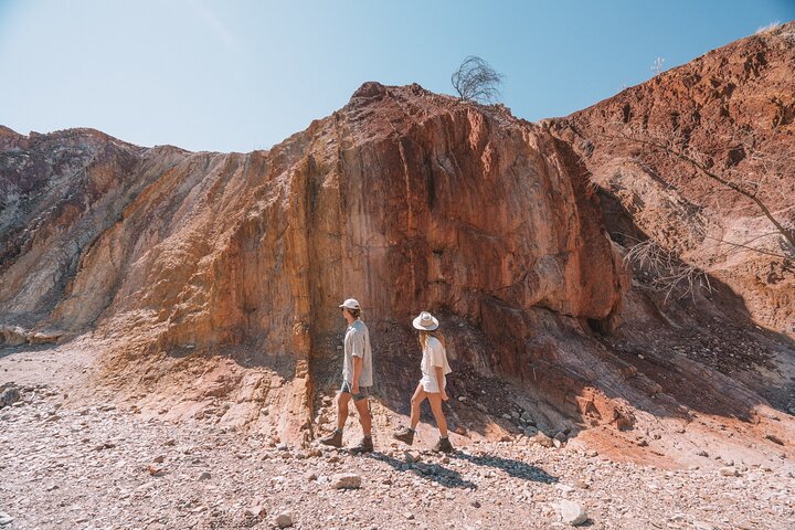 West MacDonnell Ranges & Standley Chasm Day Trip from Alice Springs