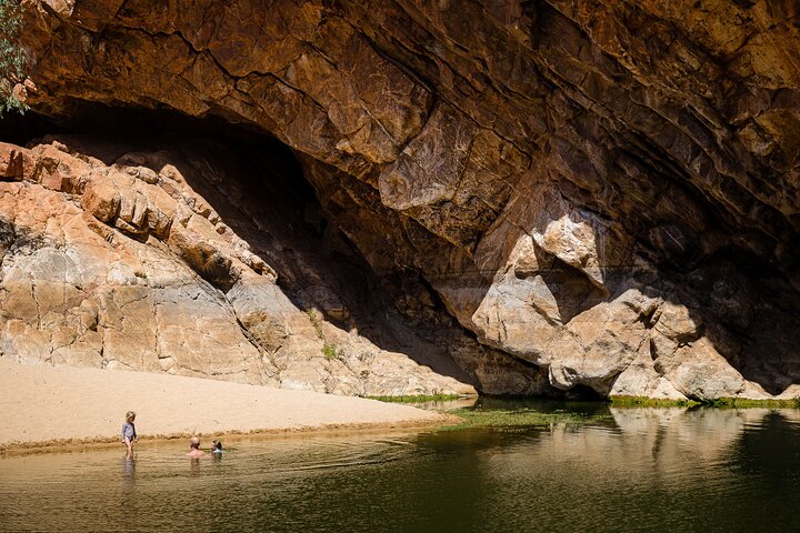 West MacDonnell Ranges & Standley Chasm Day Trip from Alice Springs