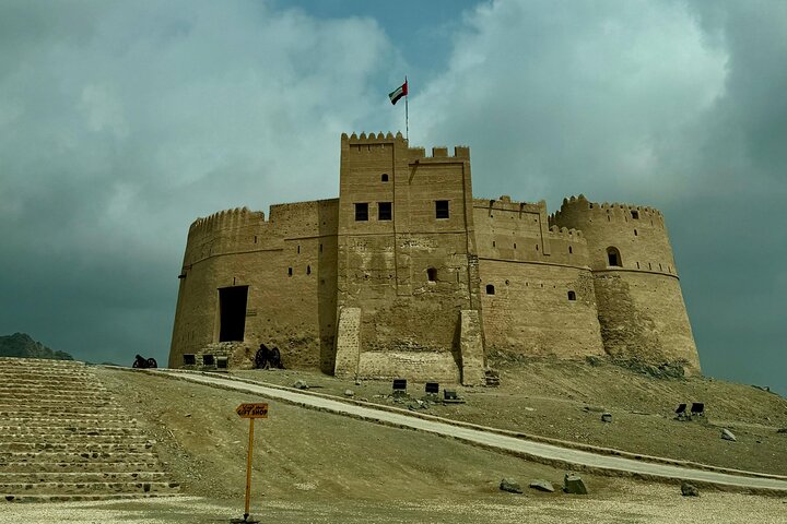 Fujairah khorfakan Sightseeing Private Tour