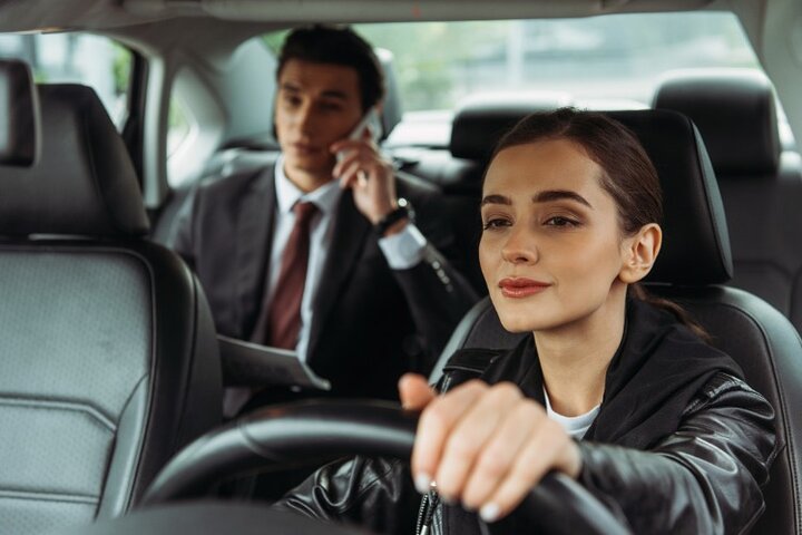 Hurghada Airport Transfer Safe Private Ride by Female Driver