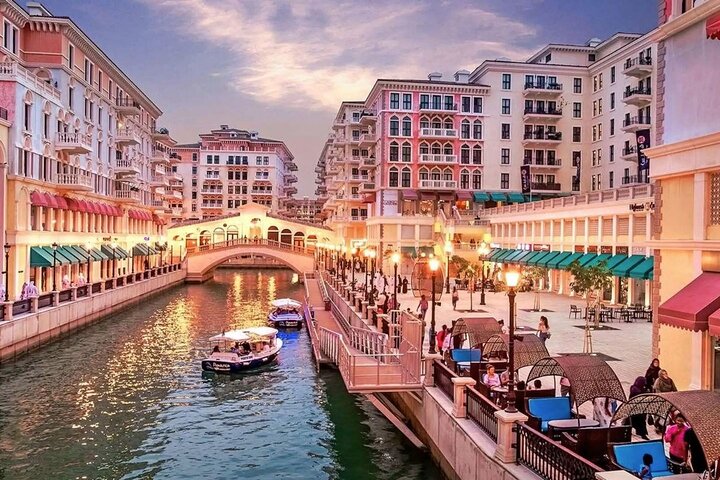 Half Day Private Doha City Tour with Traditional Dhow Boat Cruise
