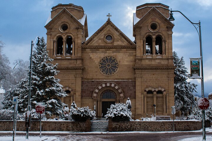 Santa Fe Small Group History Walking Tour In a City Different