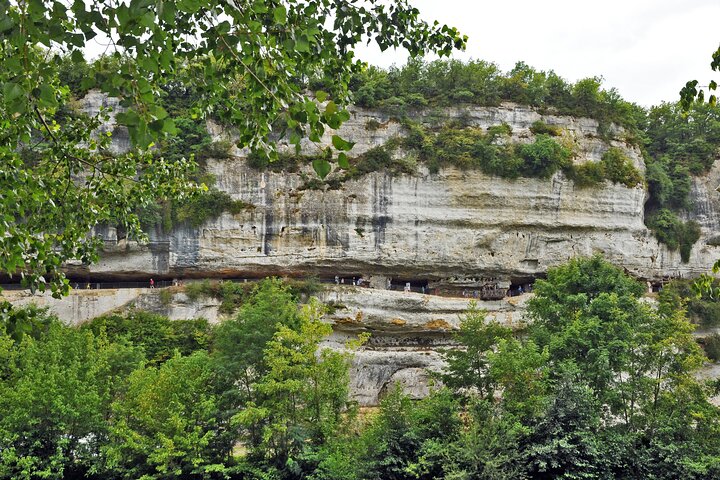 Private Full Day Prehistory and Paleolithic Art from Sarlat