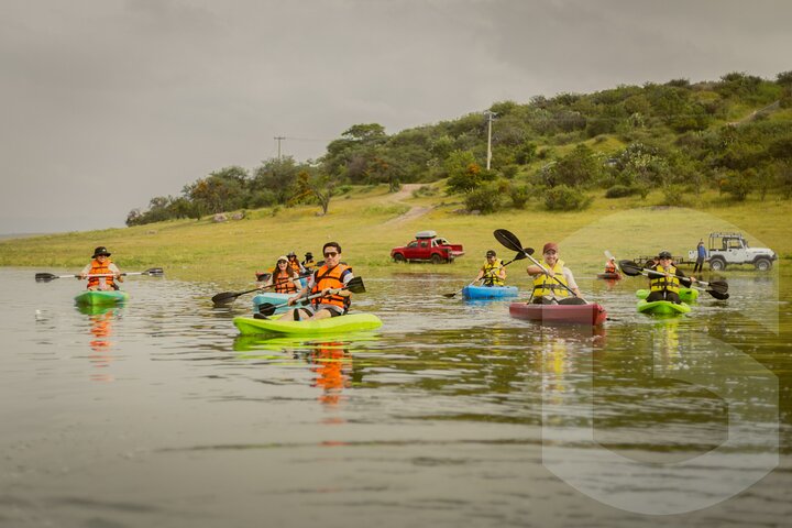 Kayak Adventure to the Sunken Temple From Guanajuato
