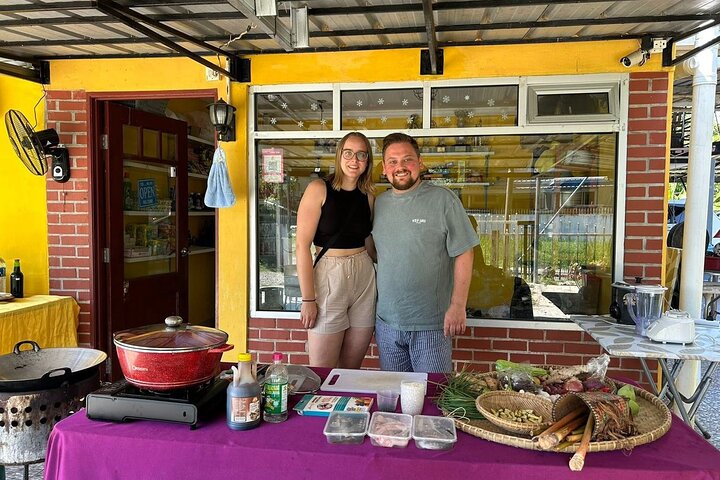 Traditional Sabah Cooking Class and Taste Local Flavors