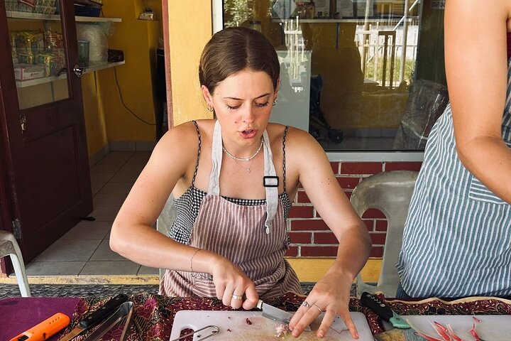 Traditional Sabah Cooking Class and Taste Local Flavors