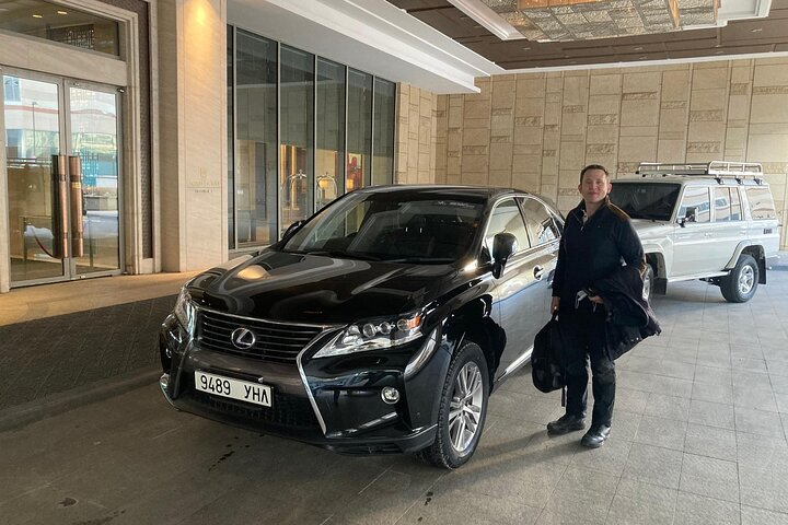 Ulaanbaatar: Chinggis Khaan Airport (UBN) Taxi Transfer 24/7