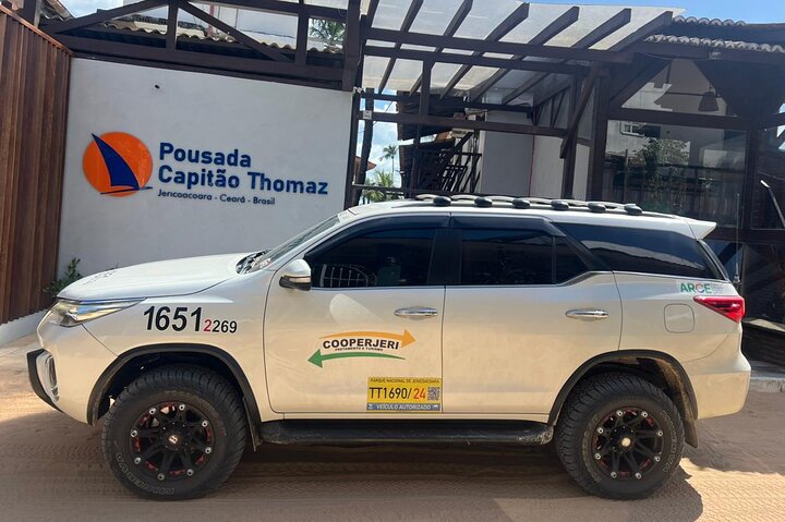 Private 4x4 transfer from Jeri Airport to Jeri or Jeri aJJD
