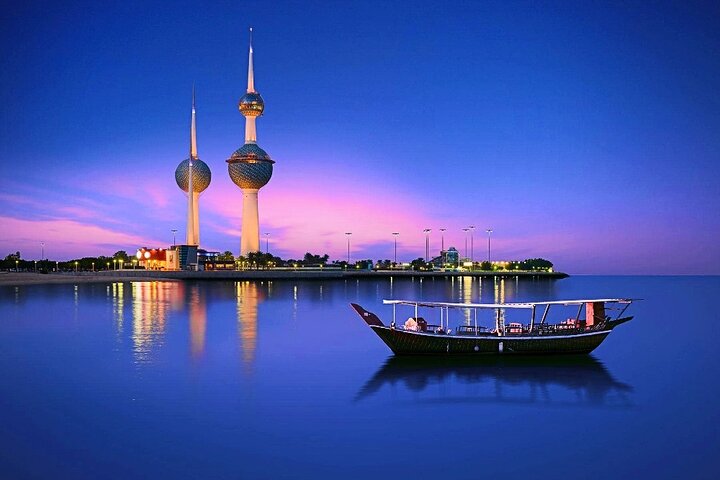 Full Day licensed Tours in Kuwait City & Desert PickUp & DropOff