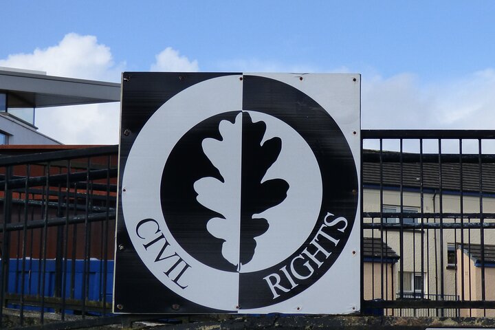 Bloody Sunday and Bogside Murals Walking Tour