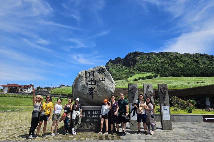 Jeju Shore Excursion for Cruise Passengers: UNESCO & Highlights