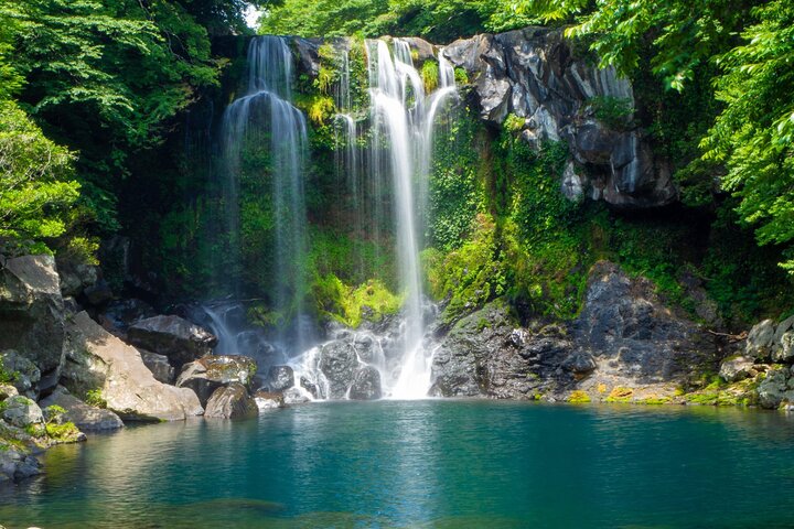 Jeju Shore Excursion for Cruise Passengers: UNESCO & Highlights