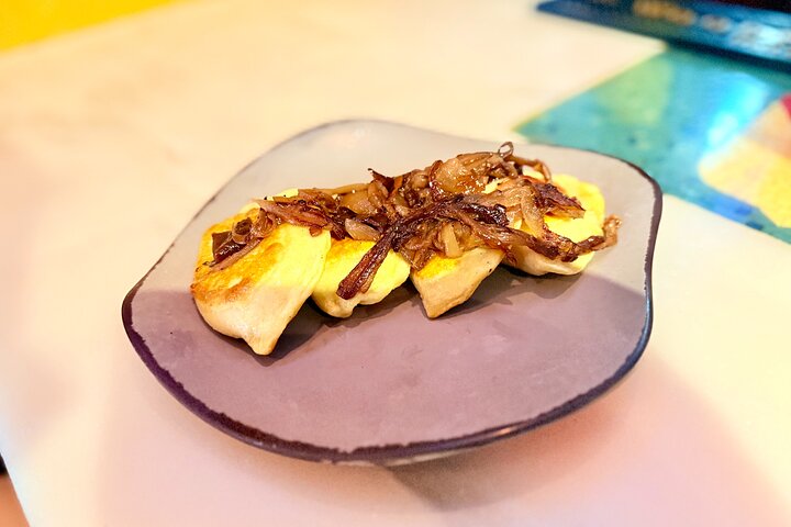Downtown Pittsburgh Hidden Gems Food Tour with 5 Food Tastings