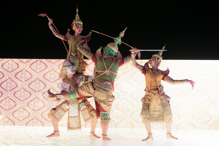 Bangkok Luxury Dinner Cruise with Thai Cultural Show by Sawasdee