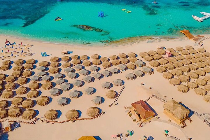 Luxury Cruise to Orange Bay and Hula Hula island Trip