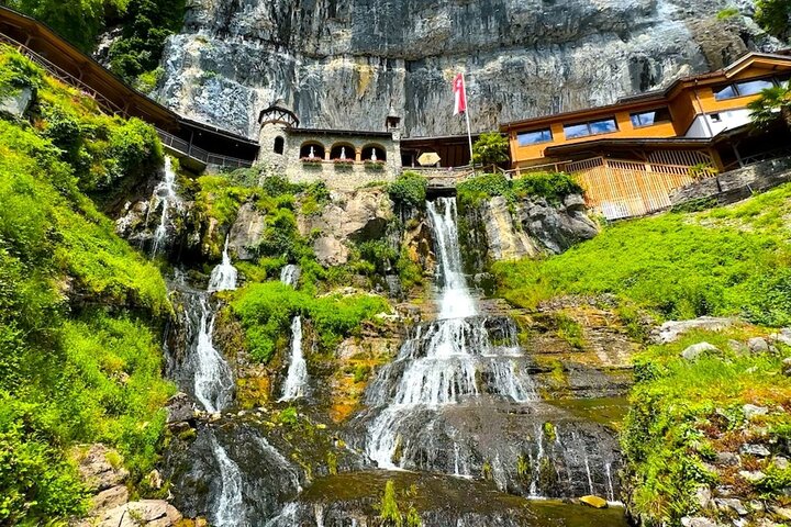 From Bern: Swiss Alps, Lauterbrunnen, Beatus Caves Small Group