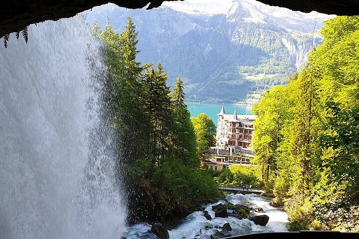 From Bern: Swiss Alps, Lauterbrunnen, Beatus Caves Small Group