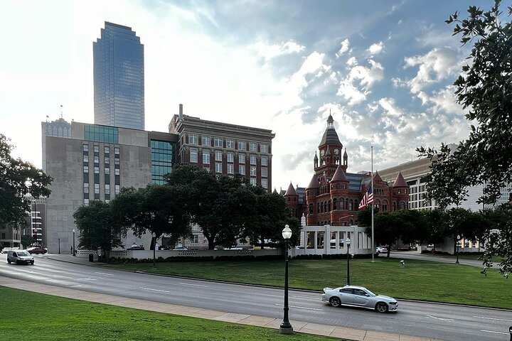 JFK Assassination Tour with Lee Harvey Oswald Rooming House