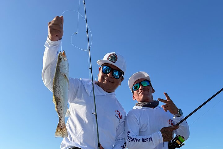 Private Fishing Tour in Holbox Island with Lunch and Pick up