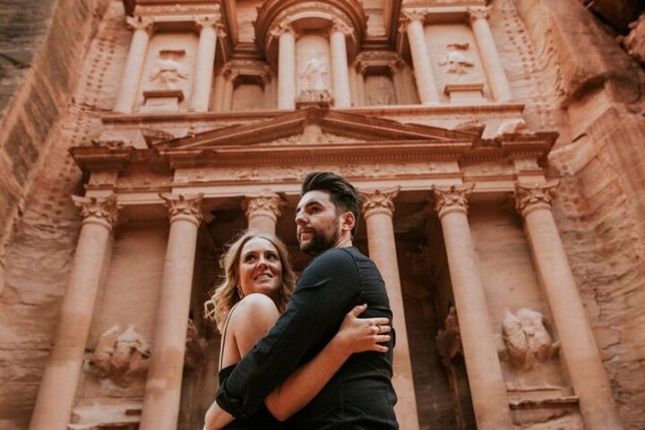 Private Full-Day Petra Tour with Return Transfer from Dead Sea