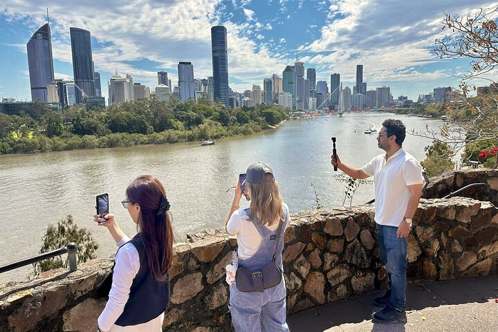 Brisbane Sightseeing Tour by Bus: Scenic Locations & Morning Tea