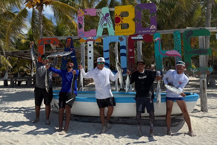 Full Day Tour with Fishing and Snorkeling from Holbox