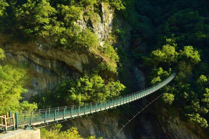 Private Taroko Gorge English Guided Tour from Hualien City