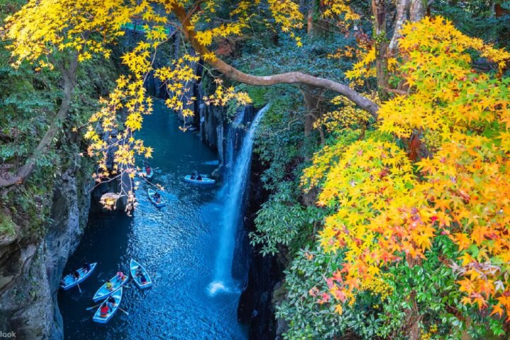 Fukuoka: Mt.Aso, Miyazaki, Takachiho Gorge with Beef Lunch Tour