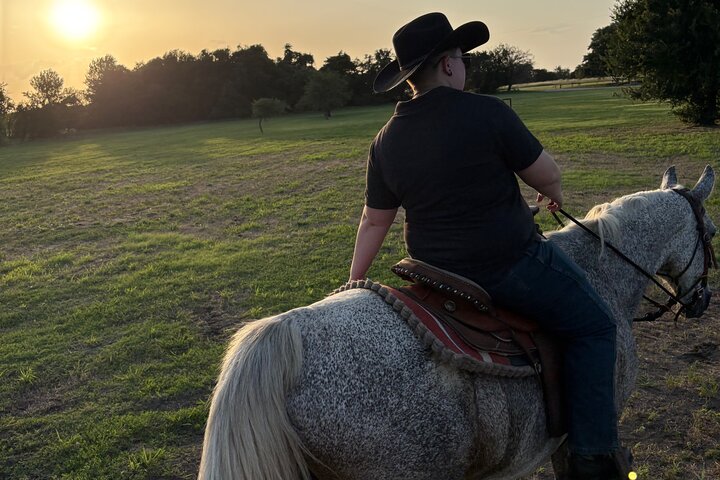 Horseback Riding on the Historic Chisholm Trail Downtown Waco