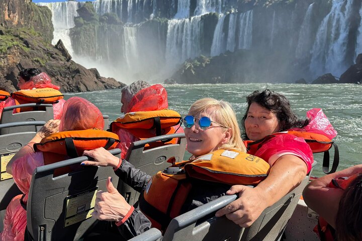 Private Full-Day Iguazu Falls Tour with Airfare from Buenos Aires