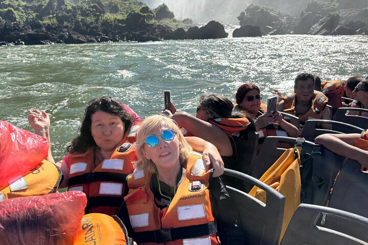 Private Full-Day Iguazu Falls Tour with Airfare from Buenos Aires