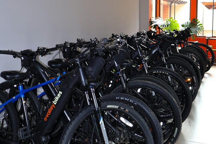 Private Tour on E-Bike: Discover El Valle de Anton