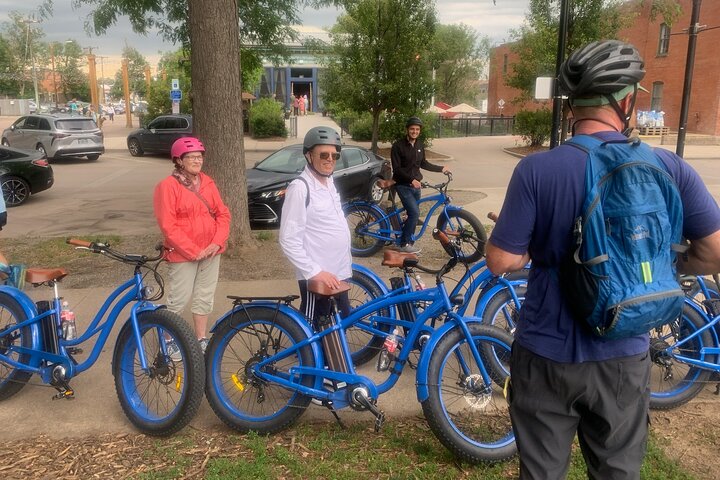 Original eBike Tour - Best of Boulder - guided Bike Tour