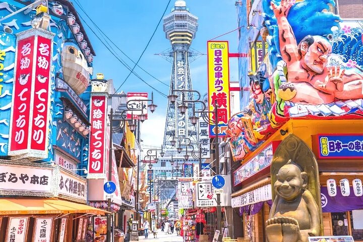 Osaka Food Tour: 17 Delicious Dishes at 4 Local Eateries