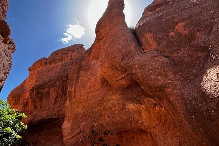 Magical Hike AT the Monkey Finger's Canyon