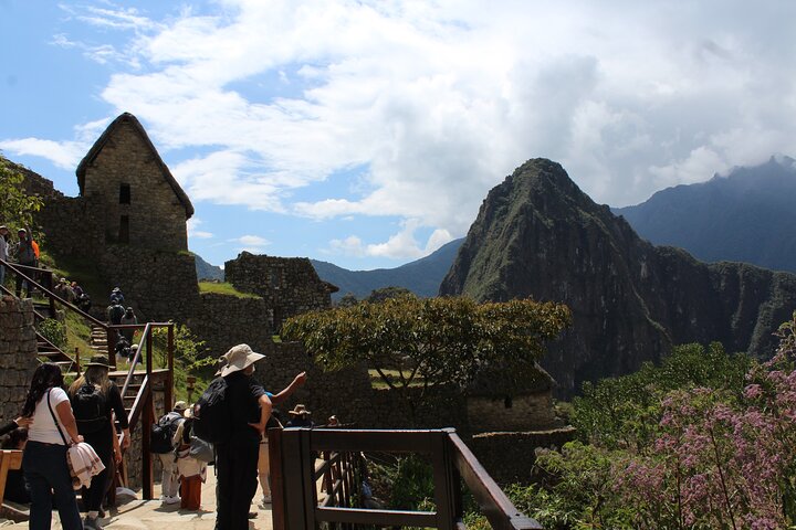 Ticket Machu Picchu with Private Guide