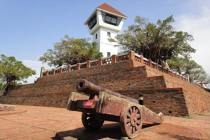 Shadows of the Past Colors of the Present Tainan in One Day