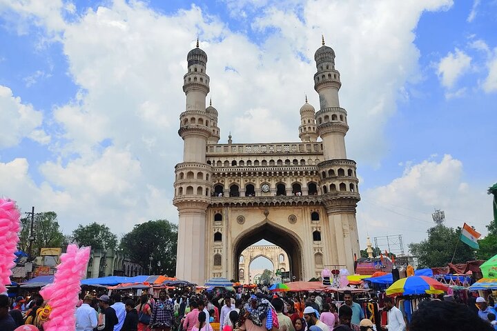 Hyderabad: A Private Full-Day Guided City Tour with Ethnic Lunch