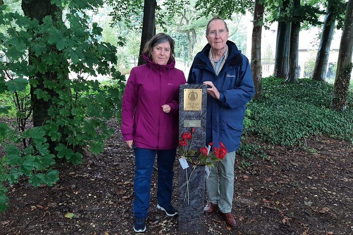 Private Guided Battle of Arnhem Tour group bookings 4 to 8 people