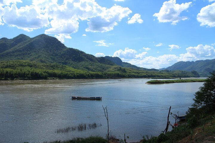 Day Trip to Kuang Si Waterfalls