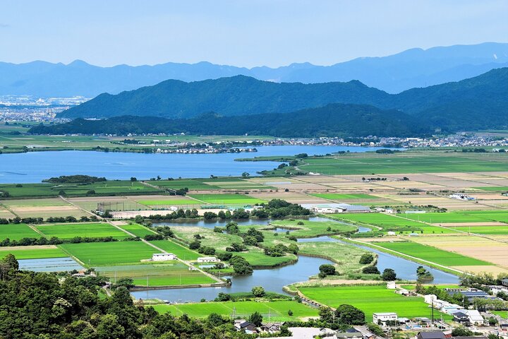 Shiga: Omi-Hachiman Heritage Tour with Optional Omi Beef