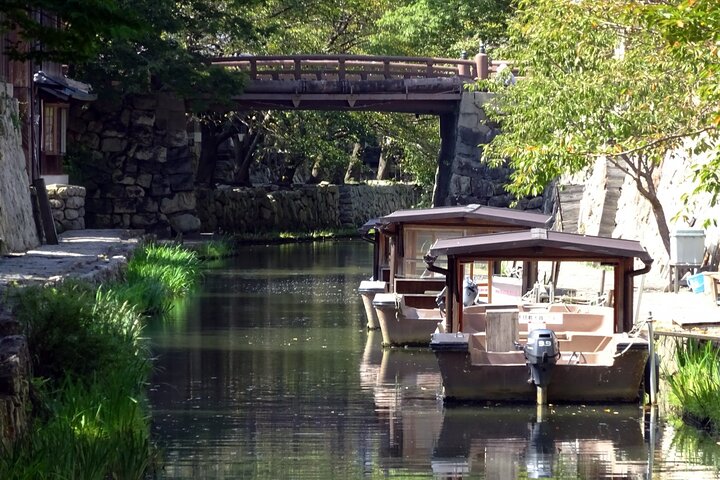 Shiga: Omi-Hachiman Heritage Tour with Optional Omi Beef