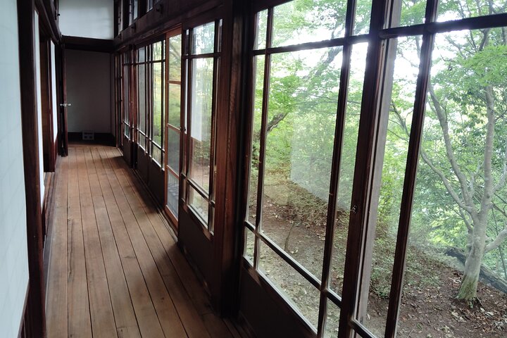 Shiga: Omi-Hachiman Heritage Tour with Optional Omi Beef