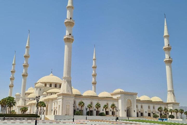 Fujairah khorfakan Sightseeing Private Tour